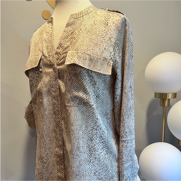 EUC Calvin Klein Snake Print Blouse - Picture 4 of 6